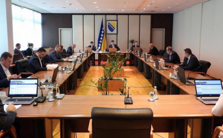 Vijeće ministara BiH donijelo odluku: Ukinute carine na uvoz električnih automobila