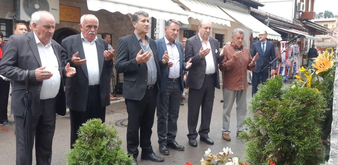 Obilježena 30. tužna godišnjica stradanja naših sugrađana u ulici Halači na Baščaršiji