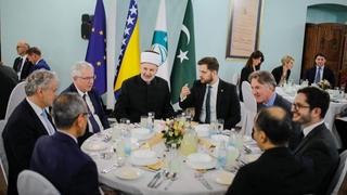 Općina Stari Grad i Muftijstvo sarajevsko organiziralo iftar za diplomatski kor u BiH