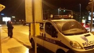 Pijani mladići vozili se u Mercedesu po Hercegovini i pucali iz kalašnjikova