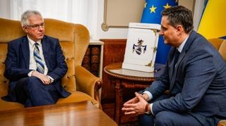 Marfi i Bećirović: Podrška BiH u provođenju reformi za članstvo u NATO-u