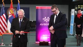 Vučić i Hil otvorili prvi let "Air Serbia" za Čikago
