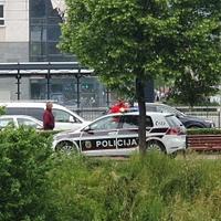 Foto + video / Šetalište na Otoci ograđeno žutom trakom, policija vrši uviđaj